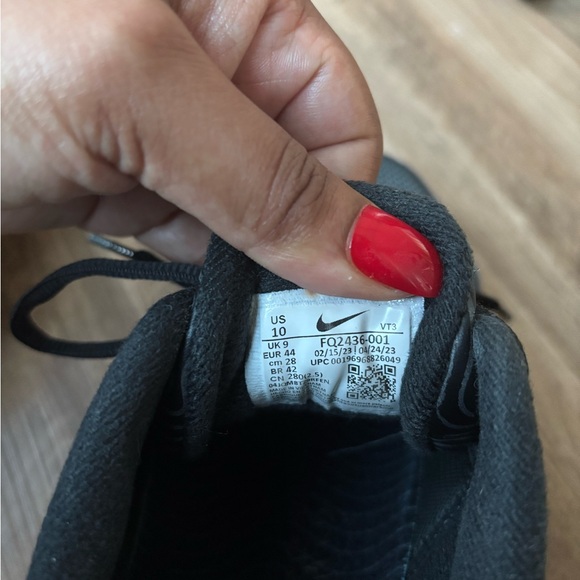 NIKE Air Max Pulse ‘Black Varsity Red’ - Picture 5 of 11